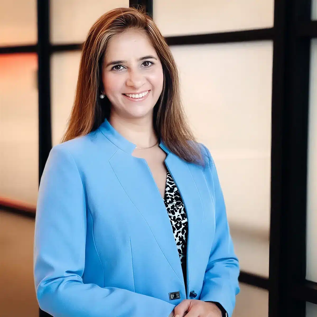 Head shot of Heer Alag.